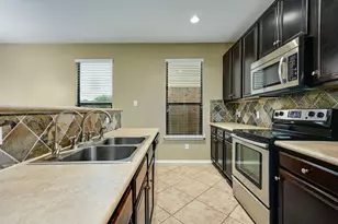1029 Hyde Park Dr, Round Rock, TX 78665 - Photo 7