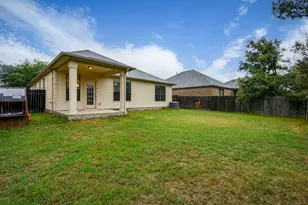 1029 Hyde Park Dr, Round Rock, TX 78665 - Photo 21