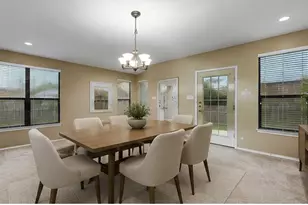 1029 Hyde Park Dr, Round Rock, TX 78665 - Photo 5