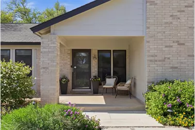 11608 Shoshone Drive, Austin, TX 78759 - Photo 7