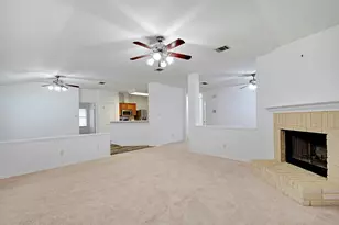 8605 Ganttcrest Dr, Austin, TX 78749 - Photo 7