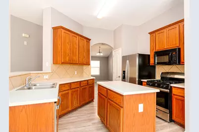 249 Ashwood N, Kyle, TX 78640 - Photo 3