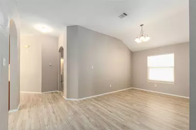 249 Ashwood N, Kyle, TX 78640 - Photo 9