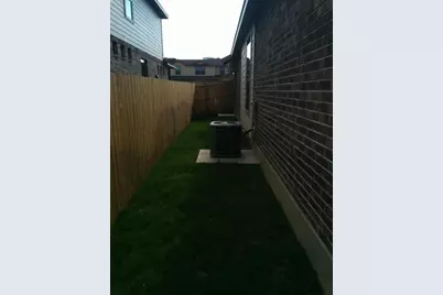 155 Creekside Villa Drive, Kyle, TX 78640 - Photo 13