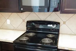 155 Creekside Villa Dr, Kyle, TX 78640 - Photo 5