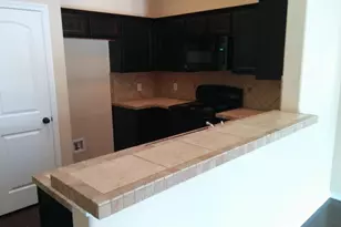 155 Creekside Villa Dr, Kyle, TX 78640 - Photo 3