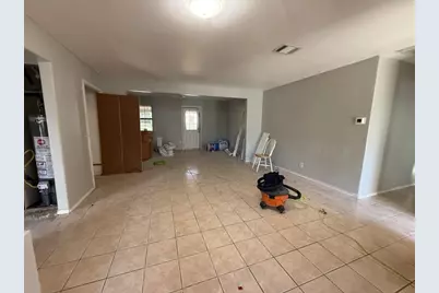 5609 Gloucester Lane, Austin, TX 78723 - Photo 3