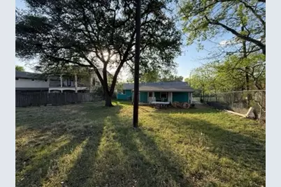 5609 Gloucester Lane, Austin, TX 78723 - Photo 7