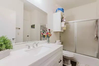 1910 Robbins Place #207, Austin, TX 78705 - Photo 11