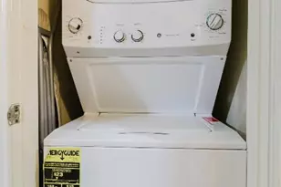 1910 Robbins Pl, Austin, TX 78705 - Photo 23