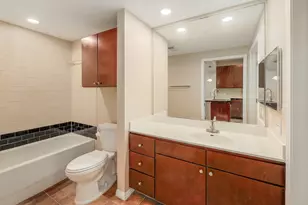 2505 San Gabriel St, Austin, TX 78705 - Photo 13