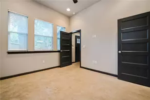 3704 Harmon Ave, Austin, TX 78705 - Photo 9
