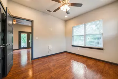 3704 Harmon Avenue #B, Austin, TX 78705 - Photo 21