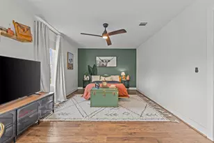 317 Bridgeford Dr, Austin, TX 78745 - Photo 27