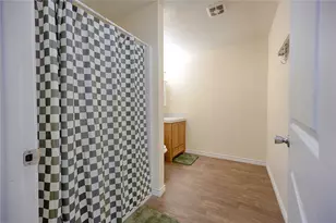 113 Thiele Dr, Yoakum, TX 77995 - Photo 17