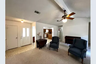 240 S Reed Circle, La Grange, TX 78945 - Photo 3