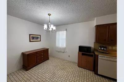 240 S Reed Circle, La Grange, TX 78945 - Photo 7