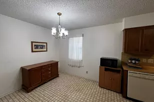 240 S Reed Circle, La Grange, TX 78945 - Photo 7