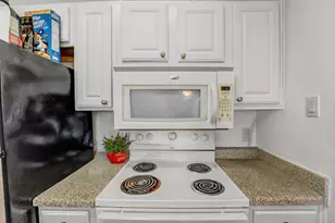 12166 Metric Blvd Blvd, Austin, TX 78758 - Photo 9