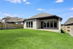 612 Jefferson Dr, Kyle, TX 78640 - Photo 27