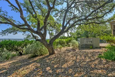 517 Dragon, Lakeway, TX 78734 - Photo 19