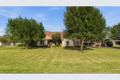 111 Axis Trail, Bastrop, TX 78602 - Photo 5
