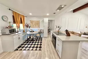 308 River Hills Dr, San Marcos, TX 78666 - Photo 5