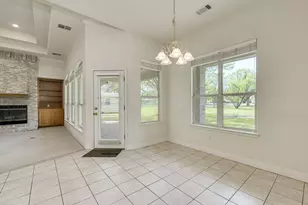 207 Flamingo Cir, Highland Haven, TX 78654 - Photo 9
