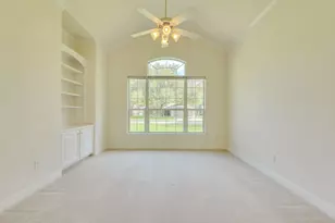 207 Flamingo Cir, Highland Haven, TX 78654 - Photo 17