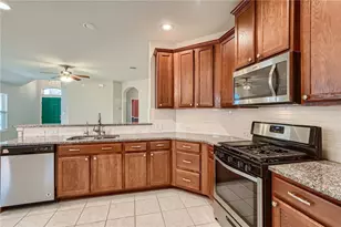 223 Callahan Ln, Leander, TX 78641 - Photo 7