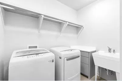 2520 Sutherland Street, Austin, TX 78746 - Photo 23