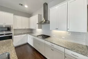 22621 Fountaingrass Ln, Lago Vista, TX 78645 - Photo 7