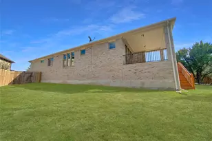 22621 Fountaingrass Ln, Lago Vista, TX 78645 - Photo 23