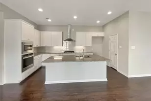 22621 Fountaingrass Ln, Lago Vista, TX 78645 - Photo 5