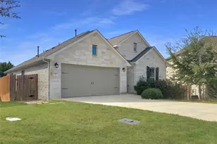 22621 Fountaingrass Ln, Lago Vista, TX 78645 - Photo 23