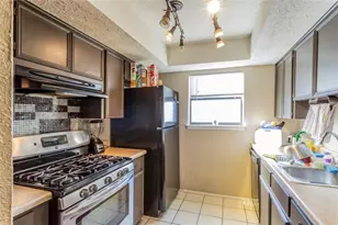 2104 Old W Pl, Round Rock, TX 78681 - Photo 11