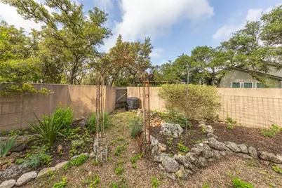 16 Villa Meadow E, Wimberley, TX 78676 - Photo 27