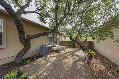 16 Villa Meadow E, Wimberley, TX 78676 - Photo 31