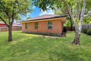 837 Eagles Way, Leander, TX 78641 - Photo 21