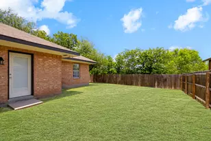 837 Eagles Way, Leander, TX 78641 - Photo 19
