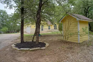 247 Campfire Way, Smithville, TX 78957 - Photo 35