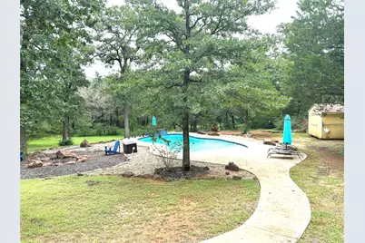 247 Campfire Way, Smithville, TX 78957 - Photo 7