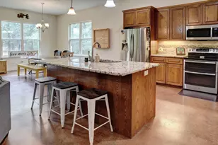 247 Campfire Way, Smithville, TX 78957 - Photo 13
