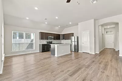 808 Fallbrook Drive, Temple, TX 76502 - Photo 9