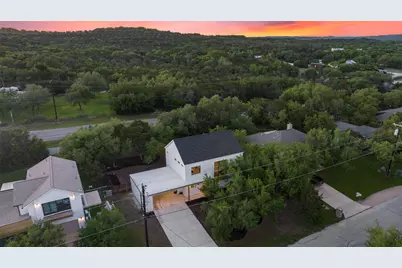 22218 Briarcliff Drive, Briarcliff, TX 78669 - Photo 37