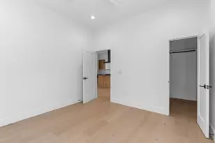 1209 Canterbury St, Austin, TX 78702 - Photo 35