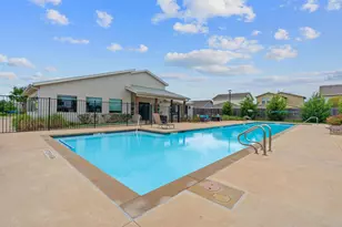 6113 Dumfries Ln, Austin, TX 78744 - Photo 31