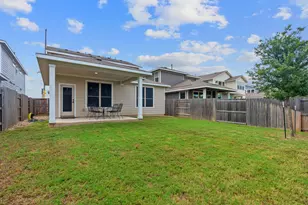 6113 Dumfries Ln, Austin, TX 78744 - Photo 29