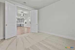 401 Stellar Wind Dr, Georgetown, TX 78628 - Photo 9