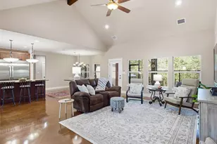 138 Wood Hollow Ct, Bastrop, TX 78602 - Photo 7